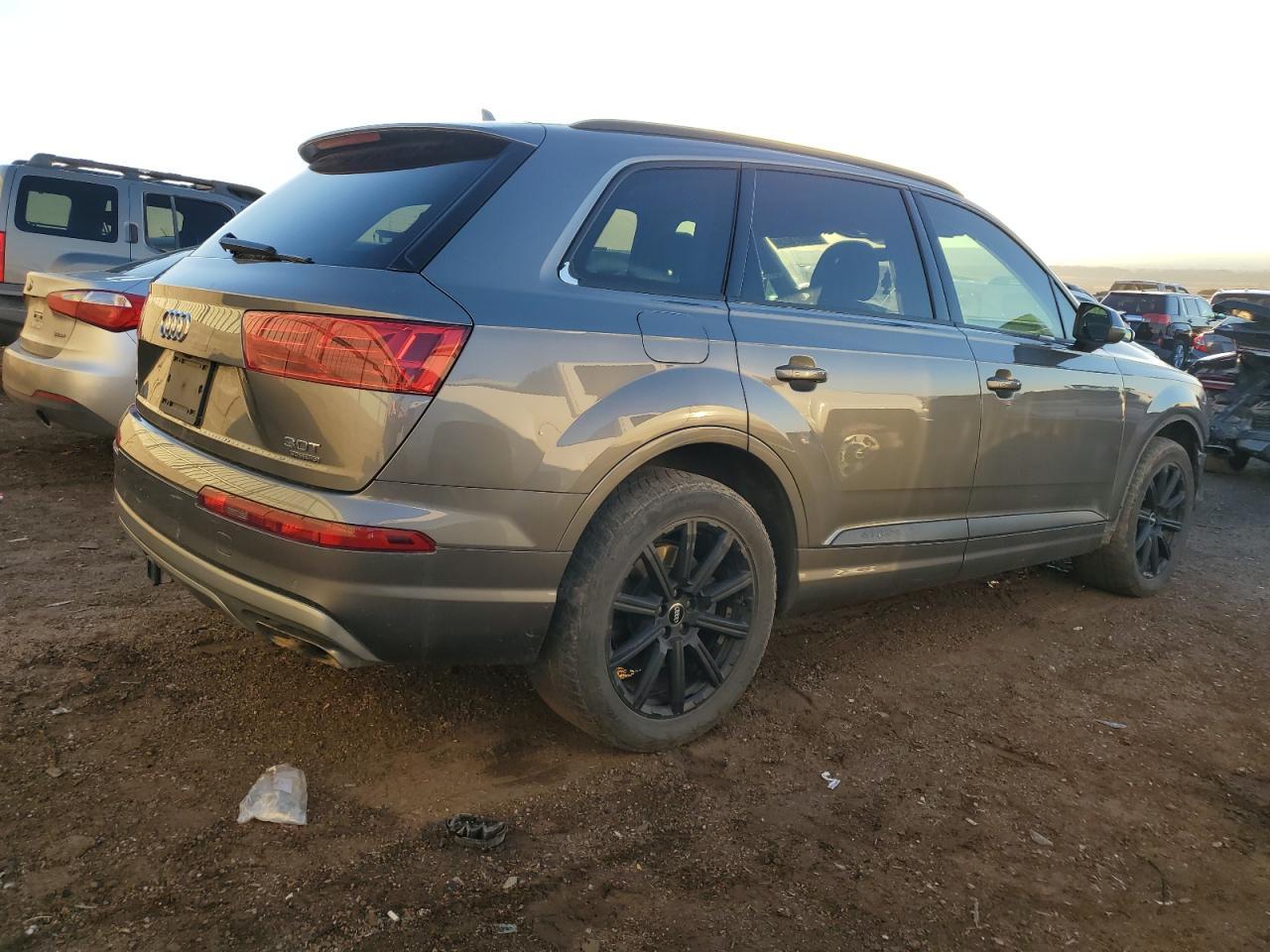 2017 AUDI Q7 PRESTIG - Image 3