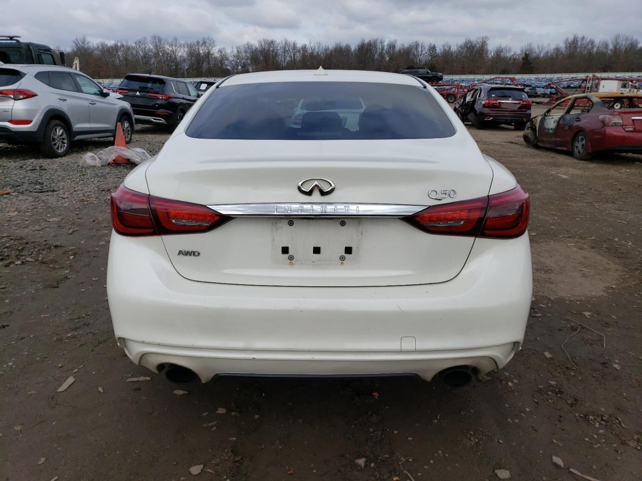 2018 INFINITI Q50 LUXE - Фото 6