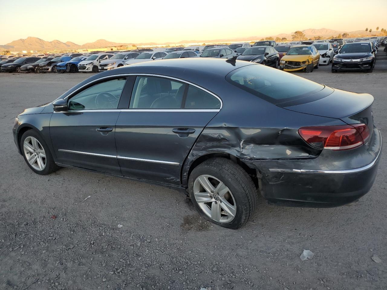 2013 VOLKSWAGEN CC SPORT - Image 2