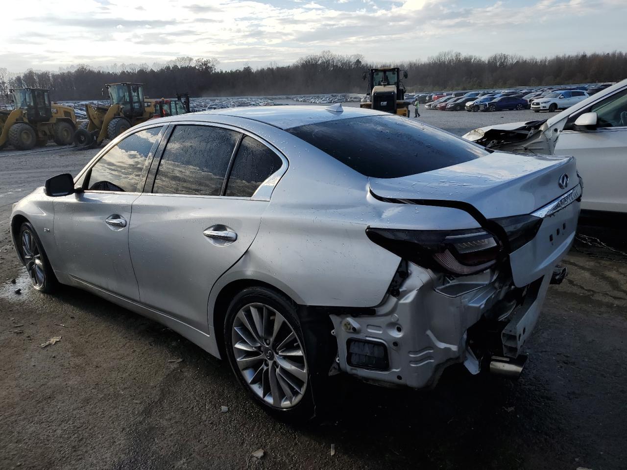 2018 INFINITI Q50 LUXE - Image 2