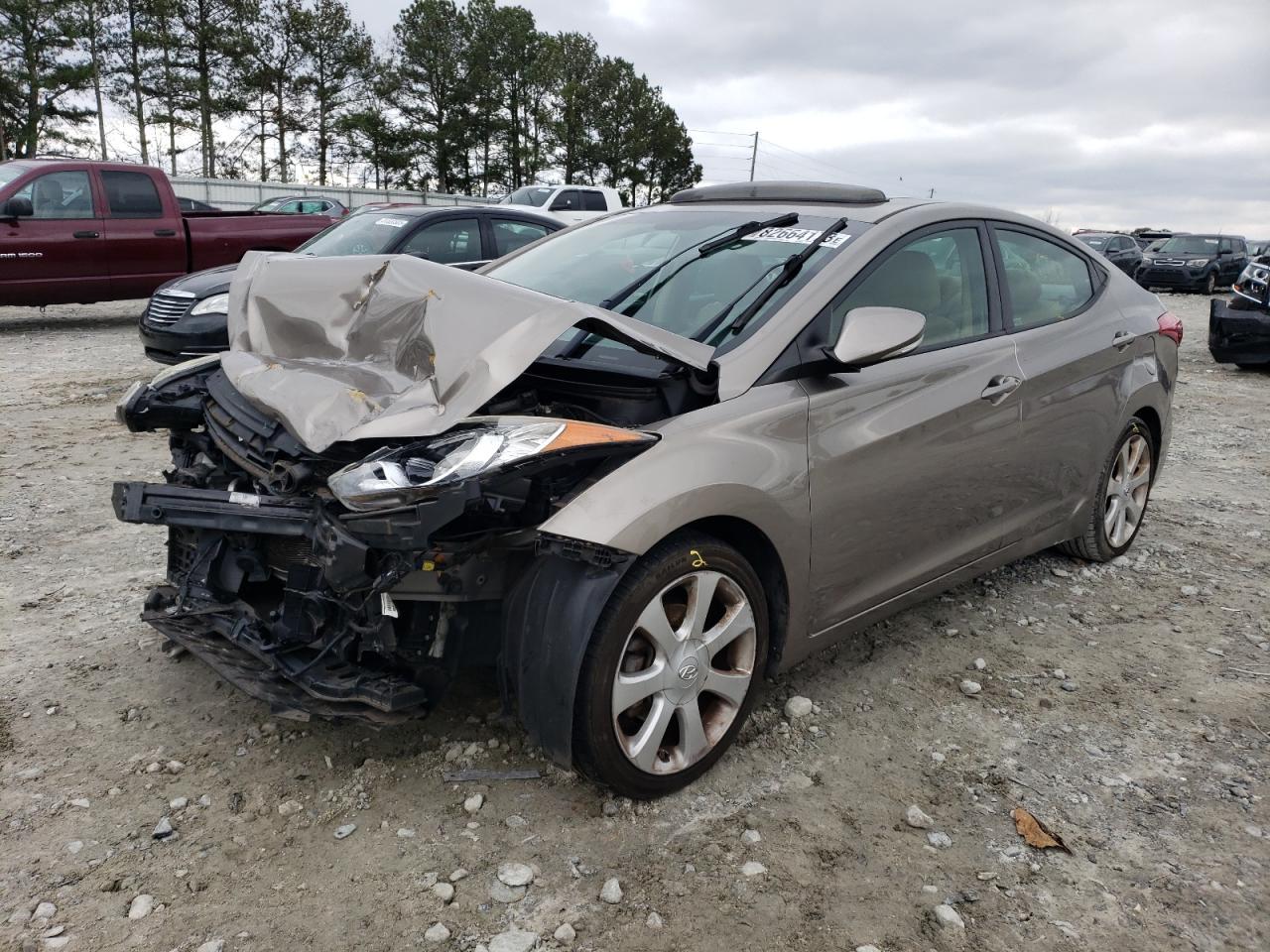 2013 HYUNDAI ELANTRA GL