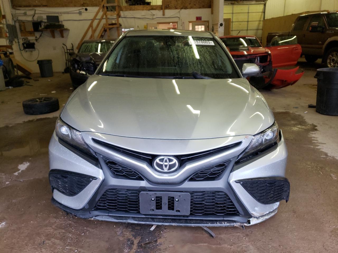 2021 TOYOTA CAMRY SE - Image 5