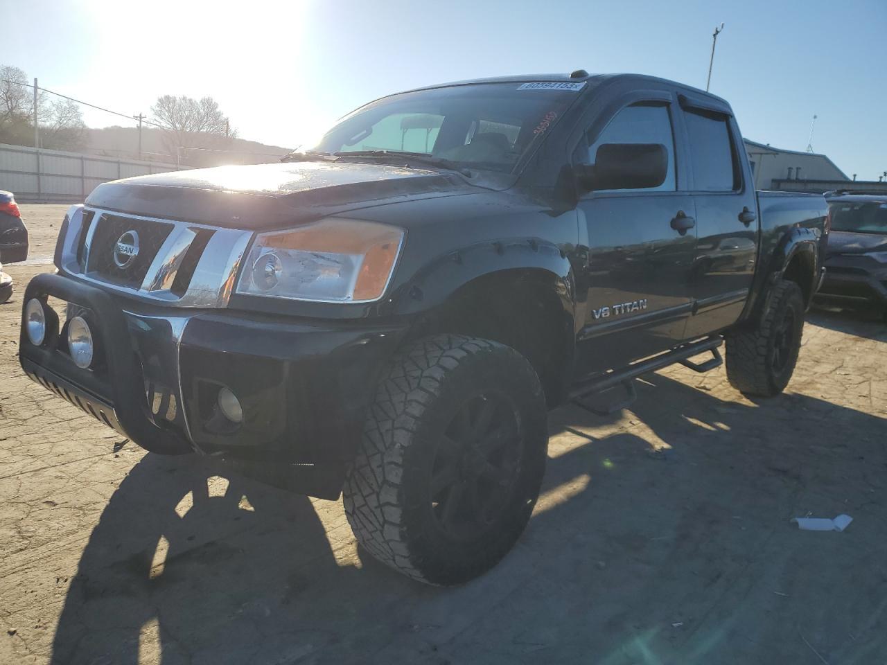 2013 NISSAN TITAN S car image