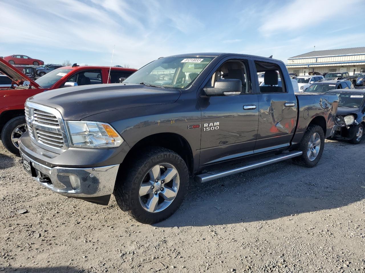 2015 RAM 1500 SLT