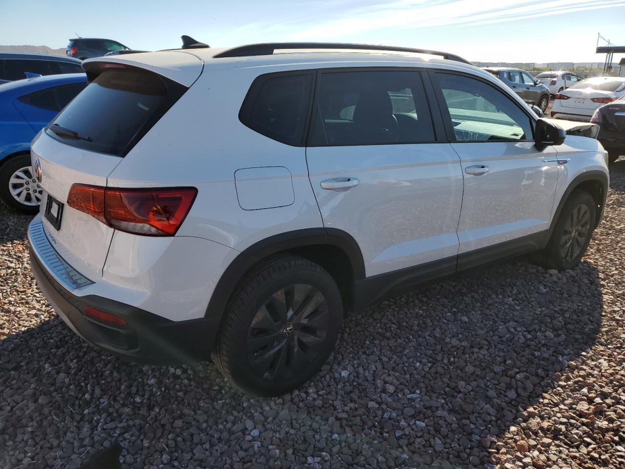 2023 VOLKSWAGEN TAOS S - Image 3