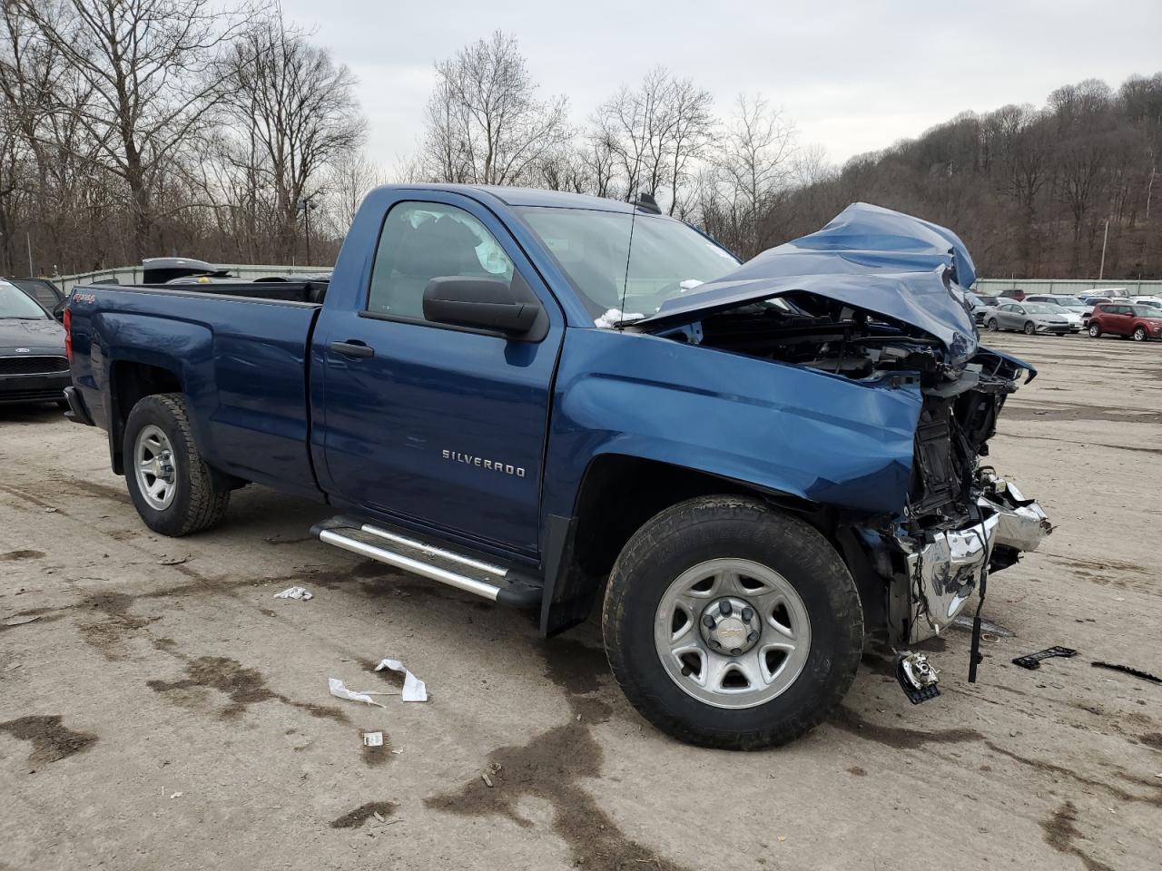 2017 CHEVROLET SILVERADO - Image 4
