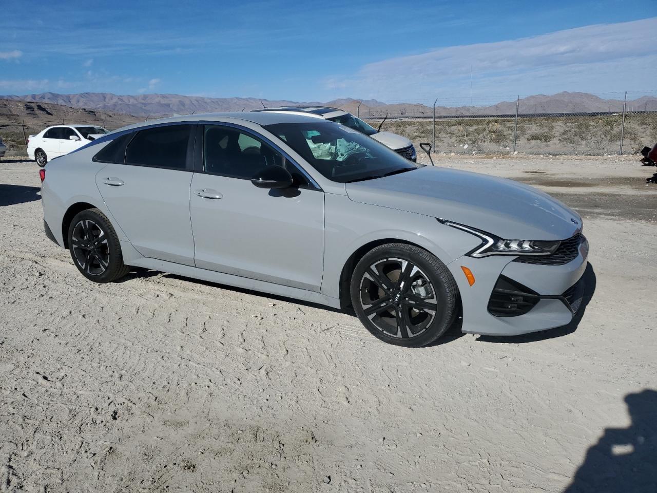 2021 KIA K5 GT LINE - Image 4