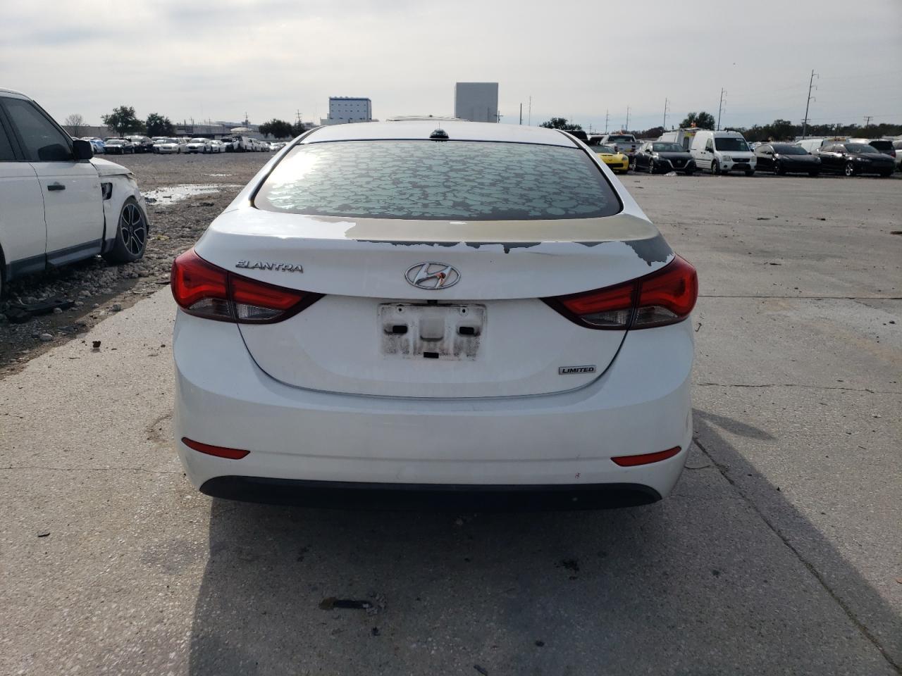 2015 HYUNDAI ELANTRA SE - Фото 6