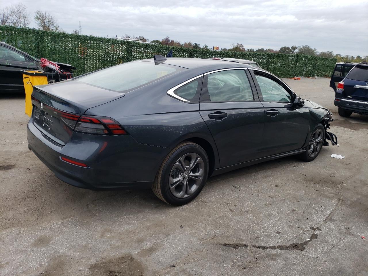 2024 HONDA ACCORD EX - Фото 3