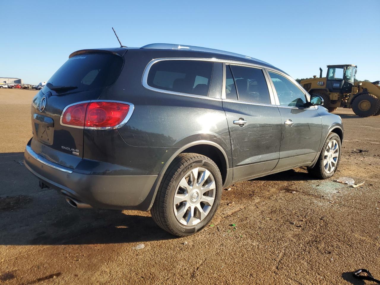 2011 BUICK ENCLAVE CX - Image 3
