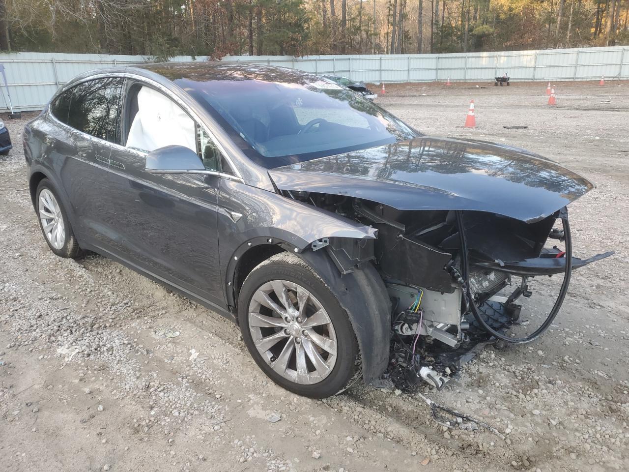 2018 TESLA MODEL X - Фото 4