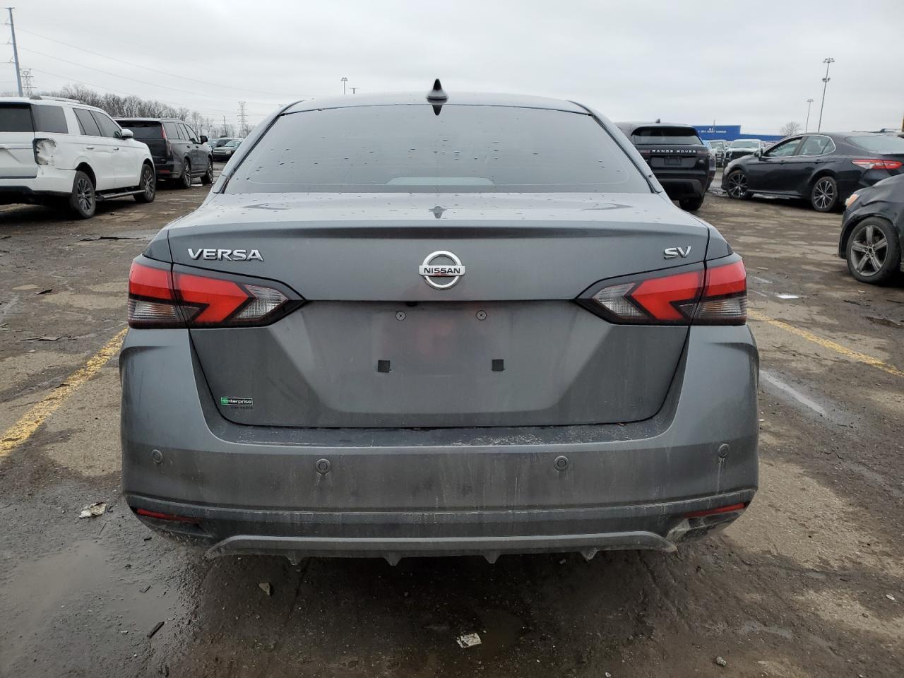 2021 NISSAN VERSA SV - Фото 6