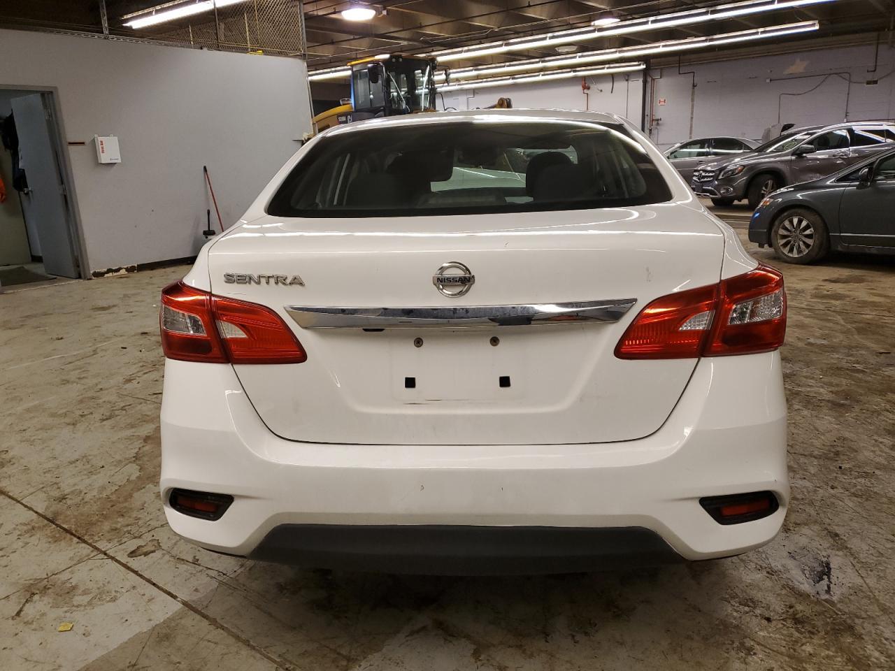 2018 NISSAN SENTRA S - Фото 6