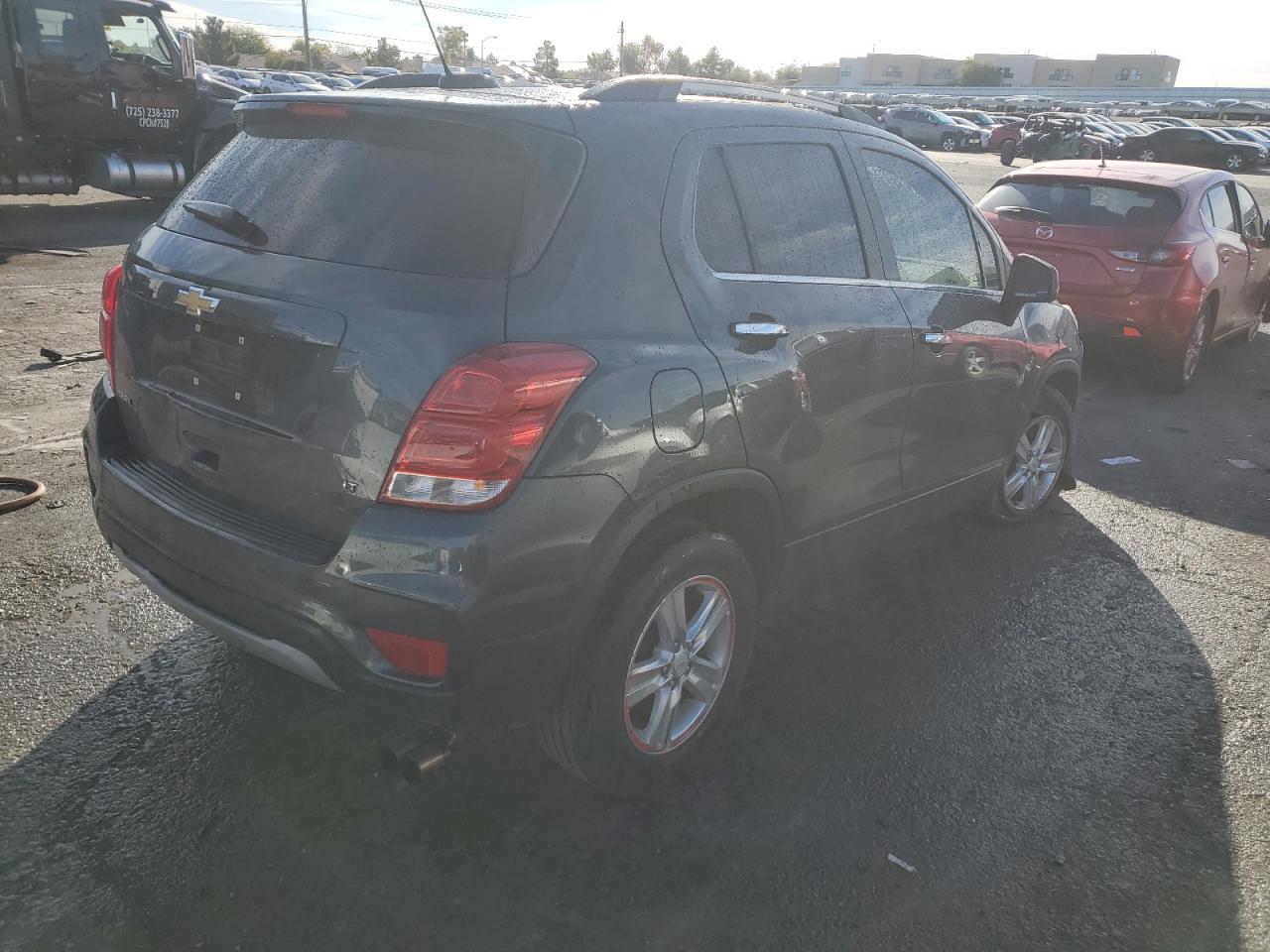 2018 CHEVROLET TRAX 1LT - Фото 3