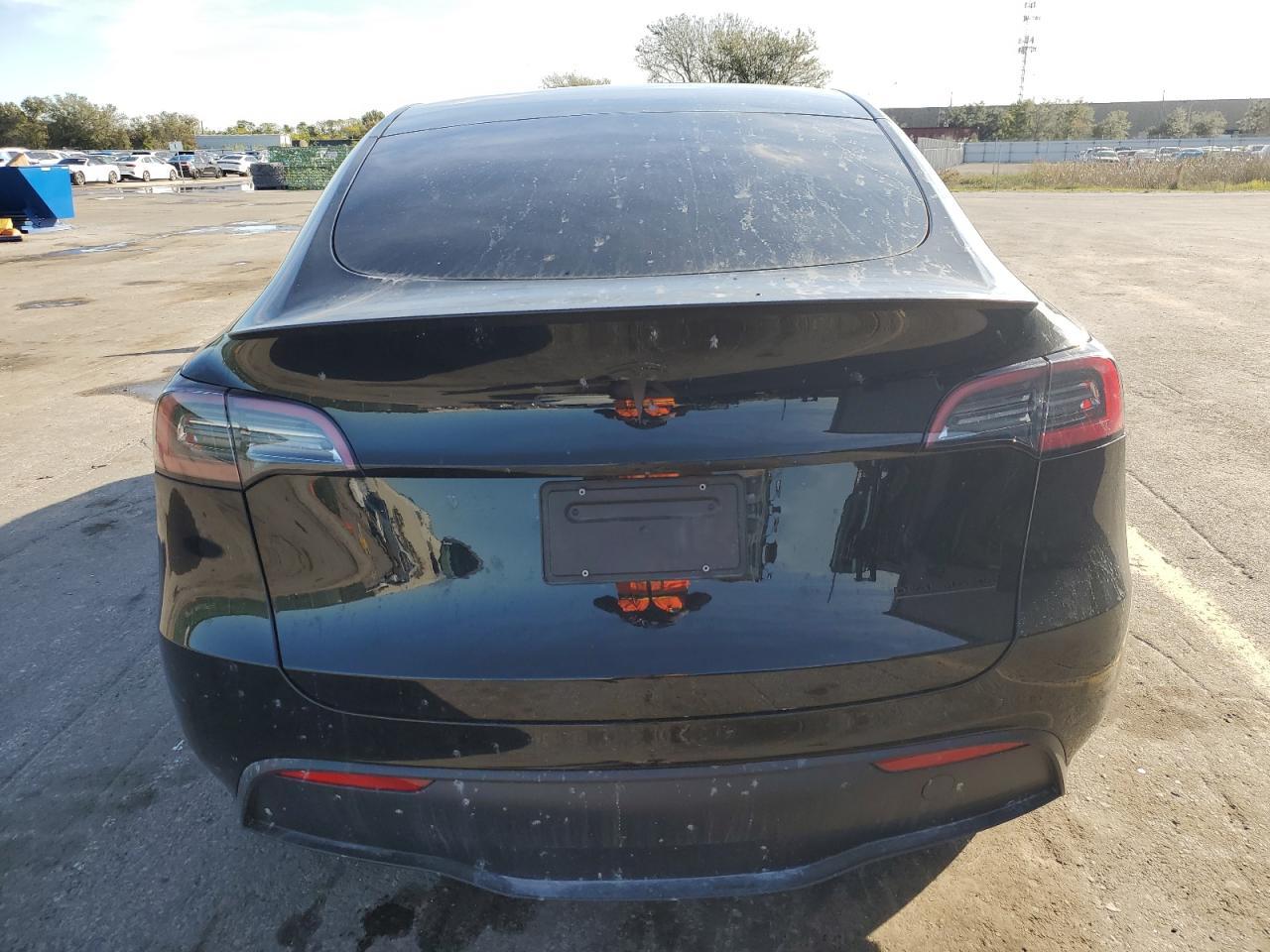 2023 TESLA MODEL Y - Фото 6
