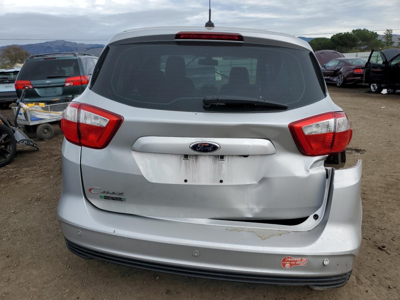 2016 FORD C-MAX PREM - Фото 6