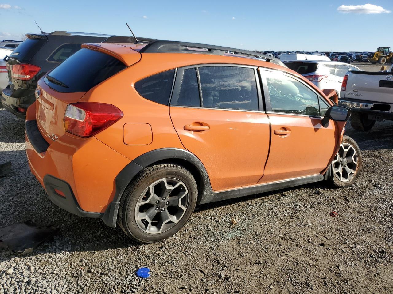 2014 SUBARU XV CROSSTR - Image 3