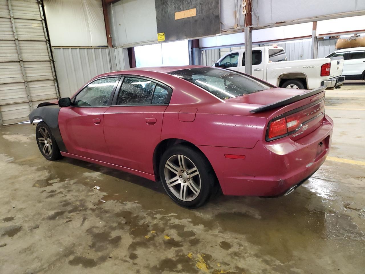 2013 DODGE CHARGER SE - Фото 2