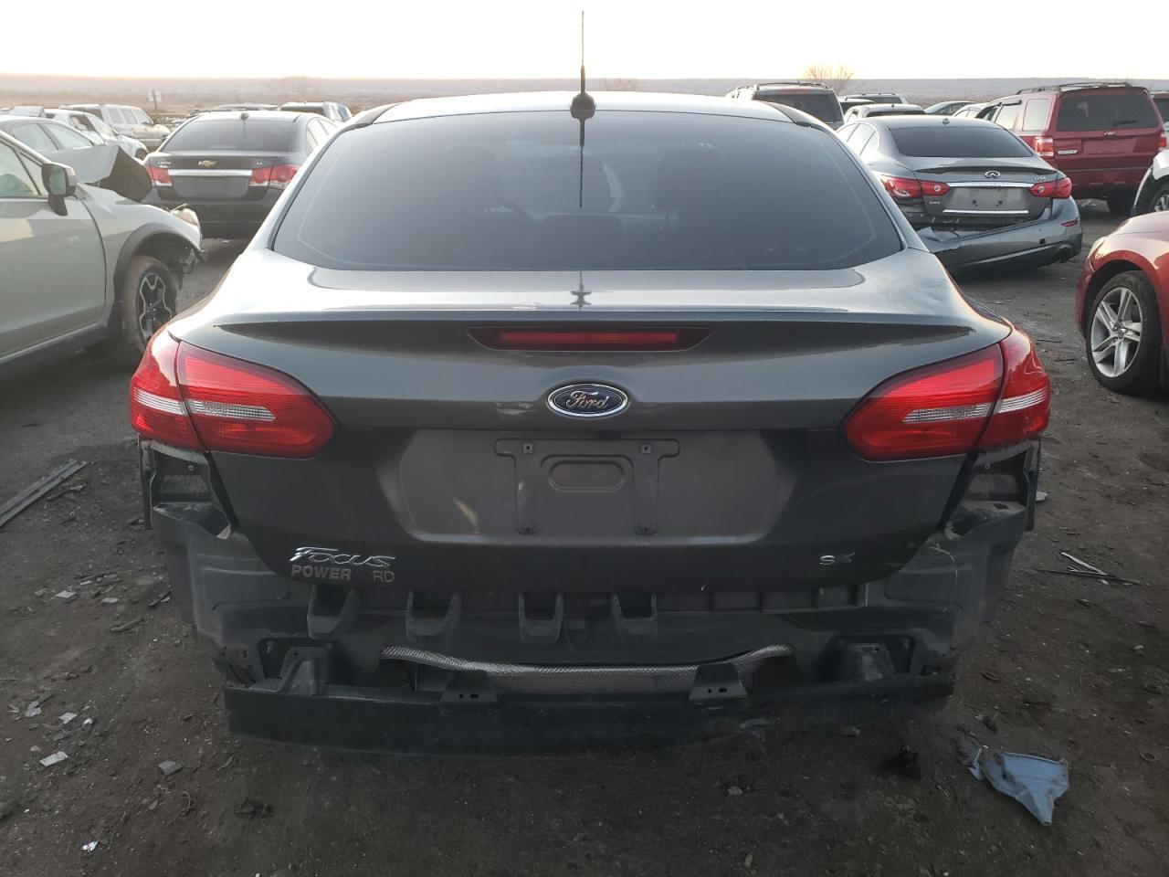 2018 FORD FOCUS SE - Image 6