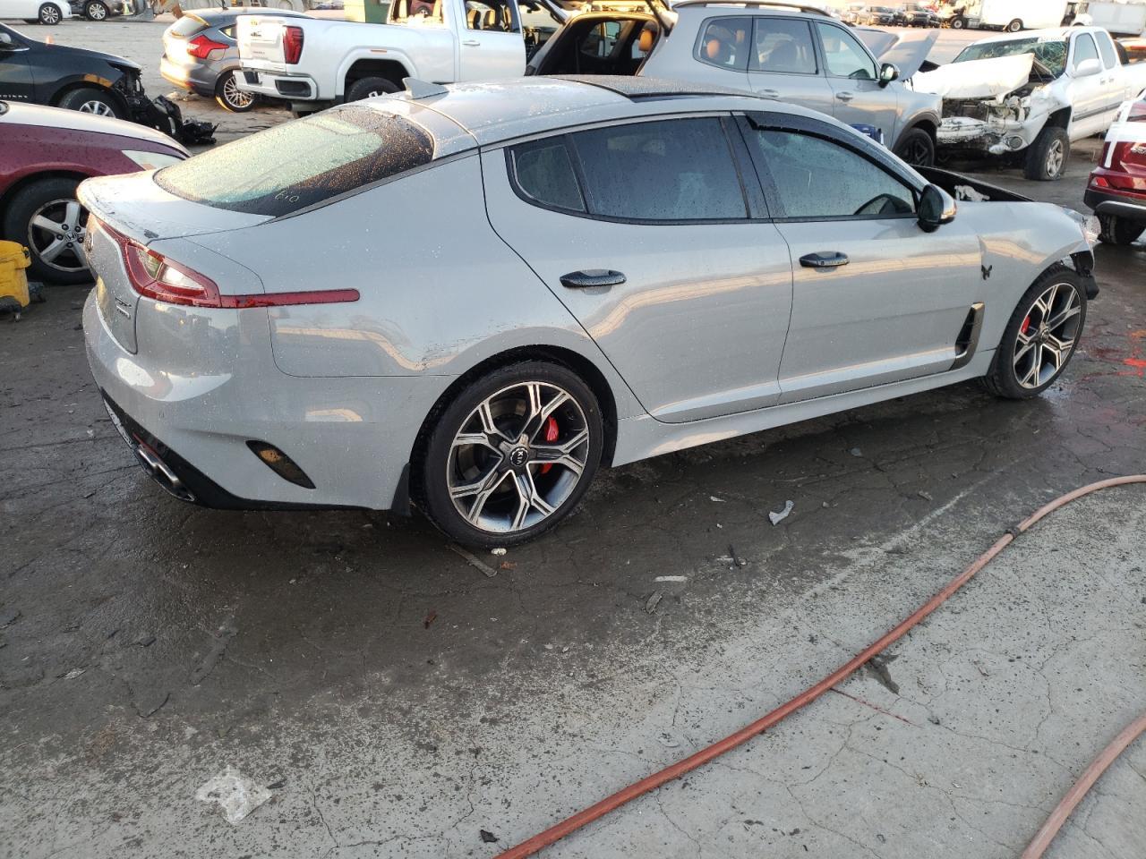 2019 KIA STINGER GT - Фото 3