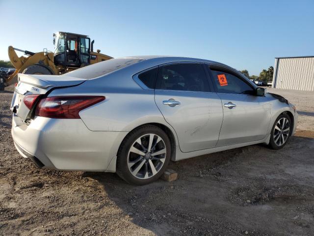 2017 Nissan Altima 2.5 - Фото 3
