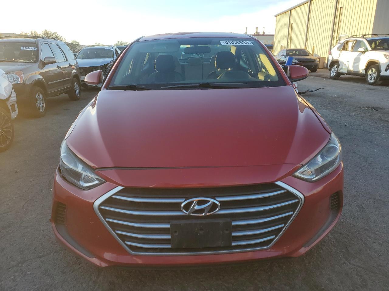 2017 HYUNDAI ELANTRA SE - Image 5