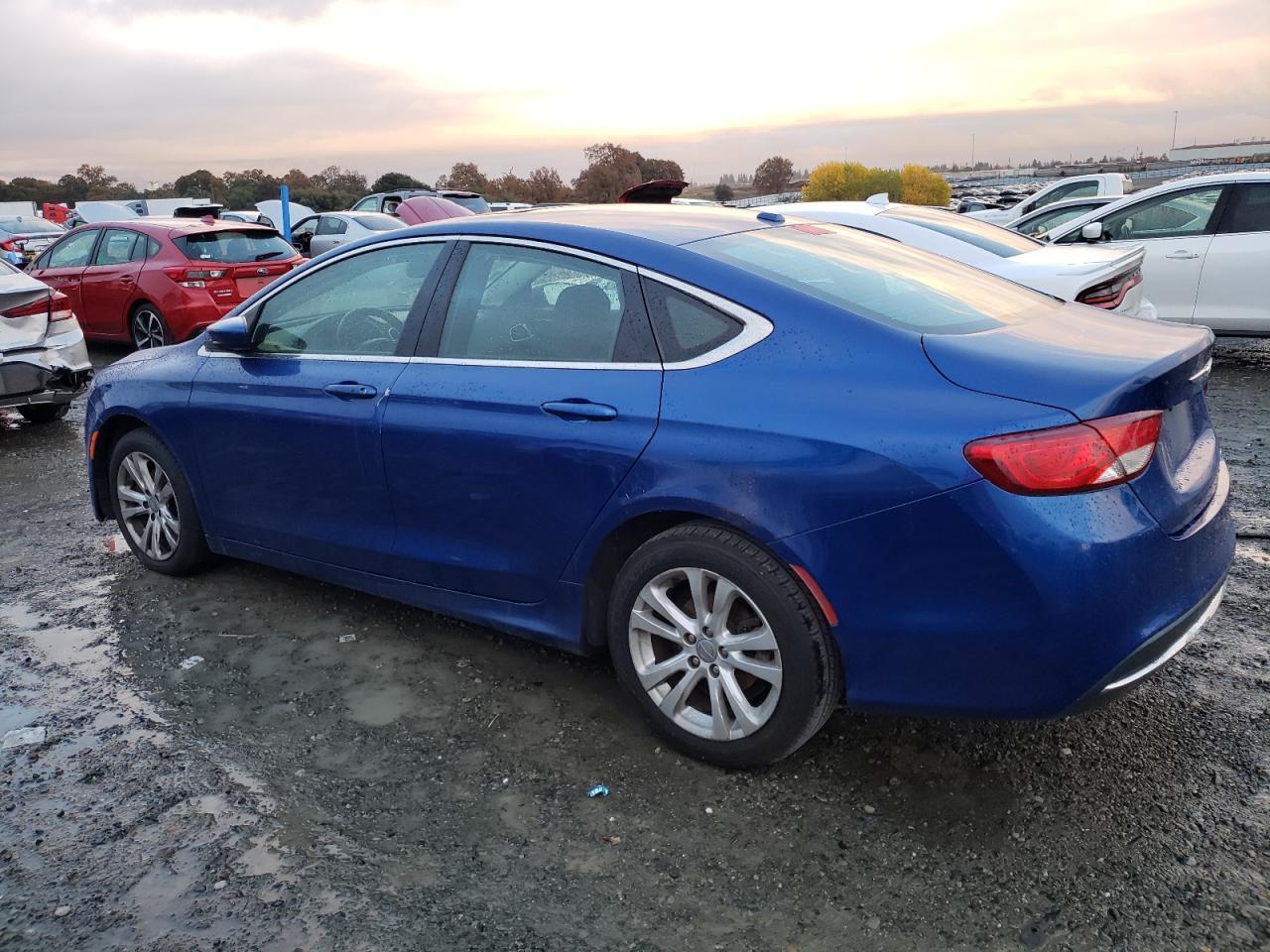 2015 CHRYSLER 200 LIMITE - Image 2