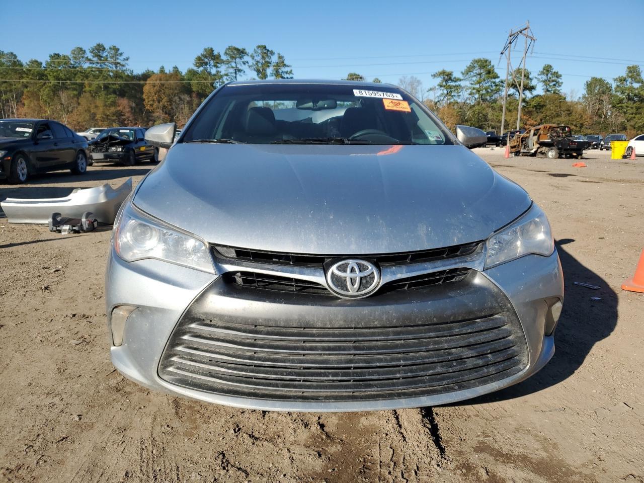2017 TOYOTA CAMRY LE - Image 5