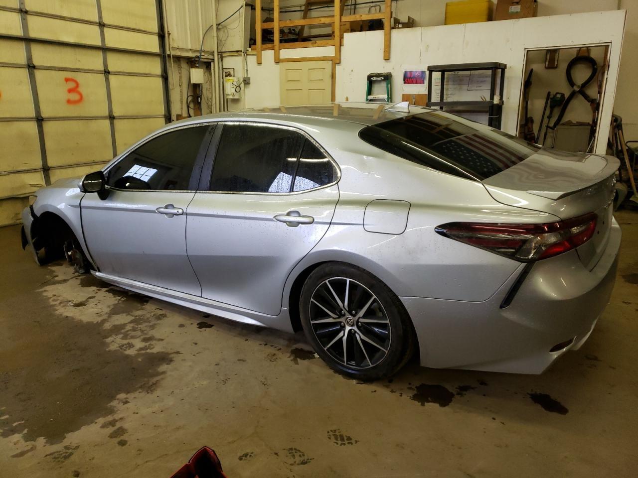 2021 TOYOTA CAMRY SE - Image 2