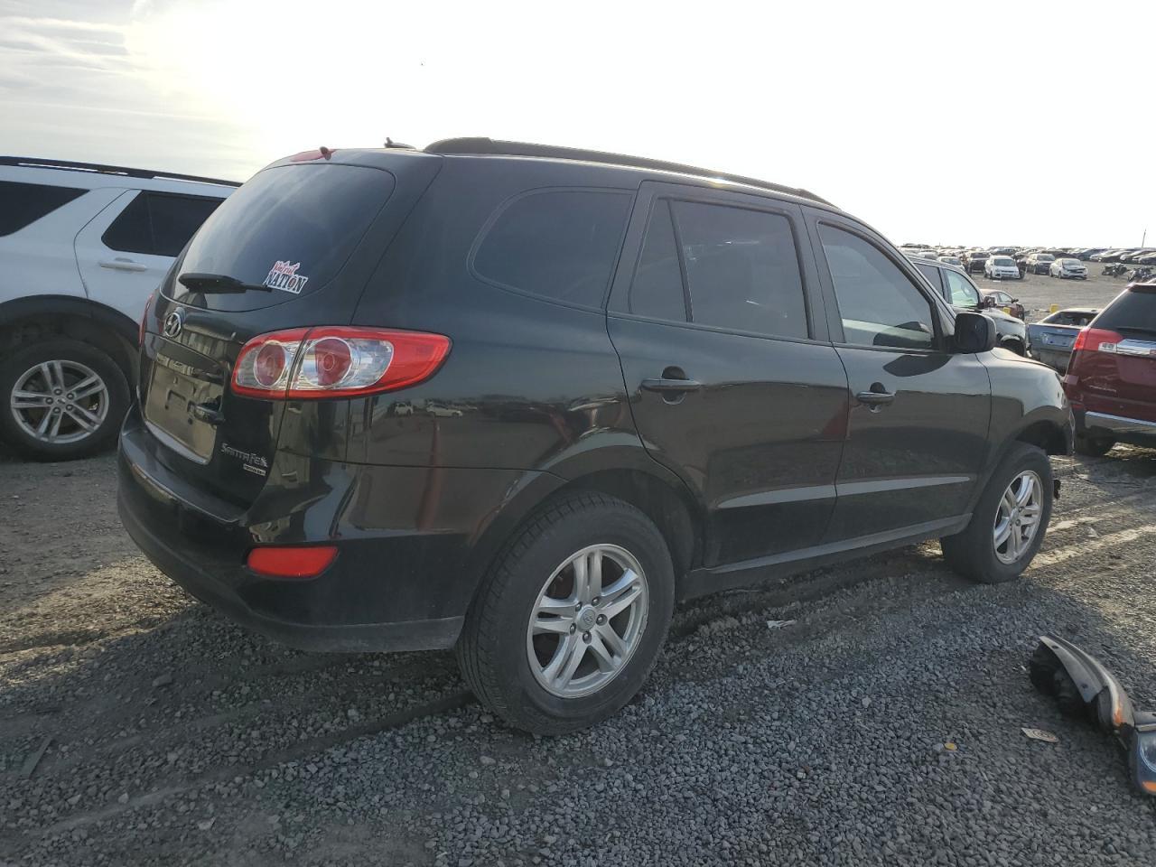 2011 HYUNDAI SANTA FE G - Image 3