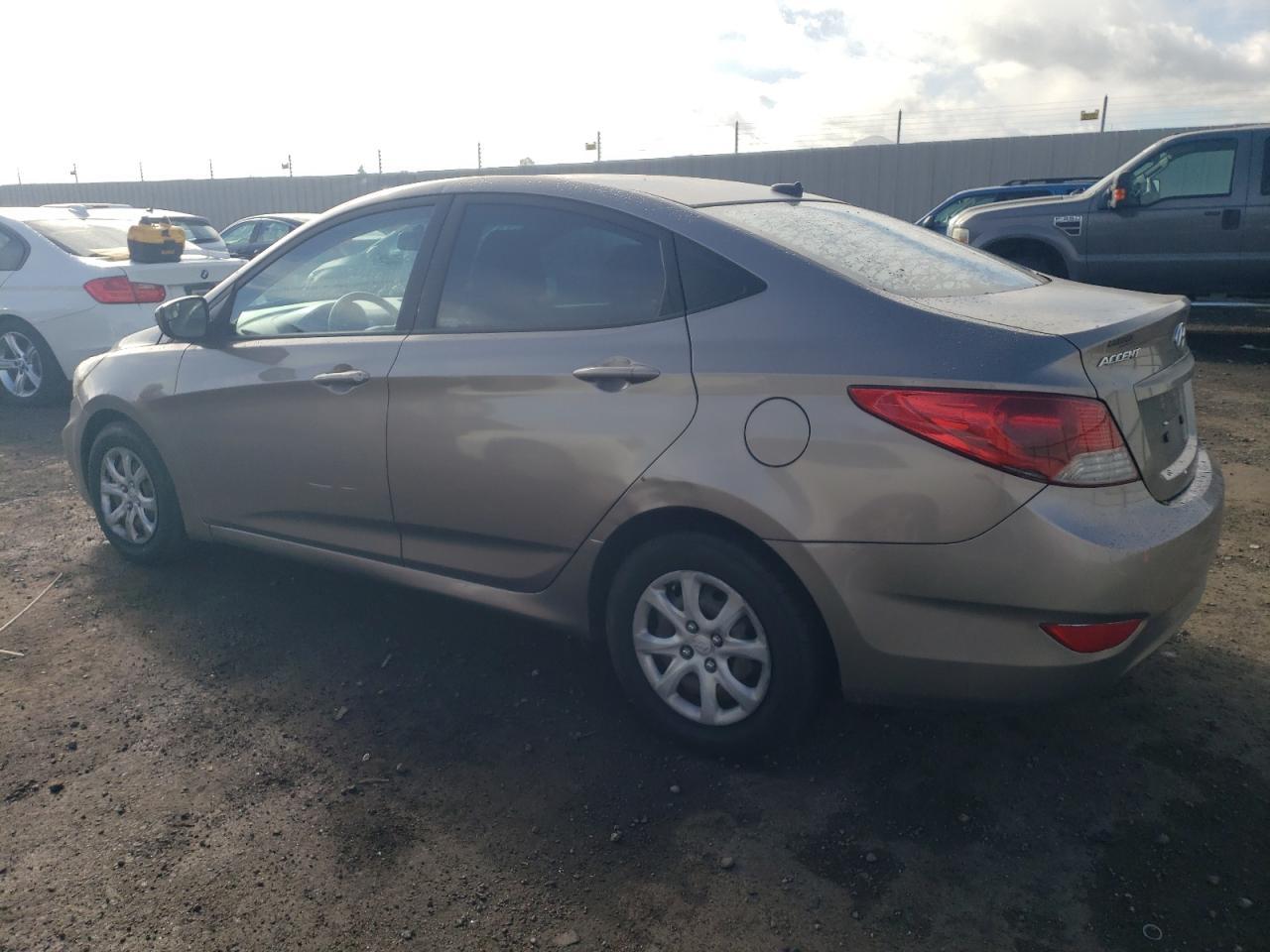 2014 HYUNDAI ACCENT GLS - Фото 2