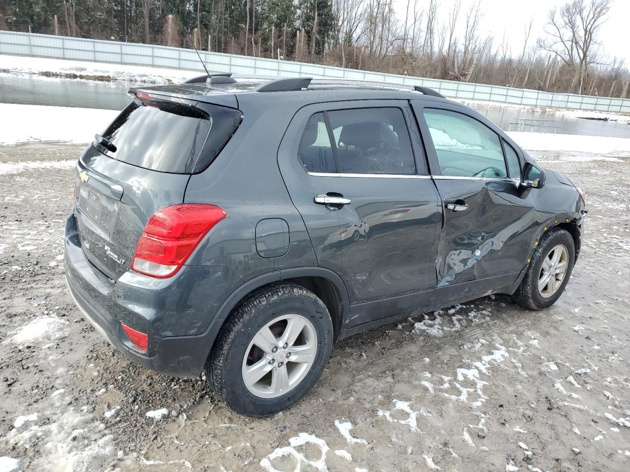 2018 CHEVROLET TRAX 1LT - Фото 3