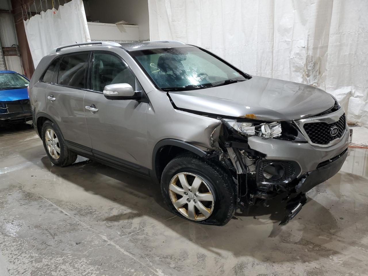 2012 KIA SORENTO BA - Image 4