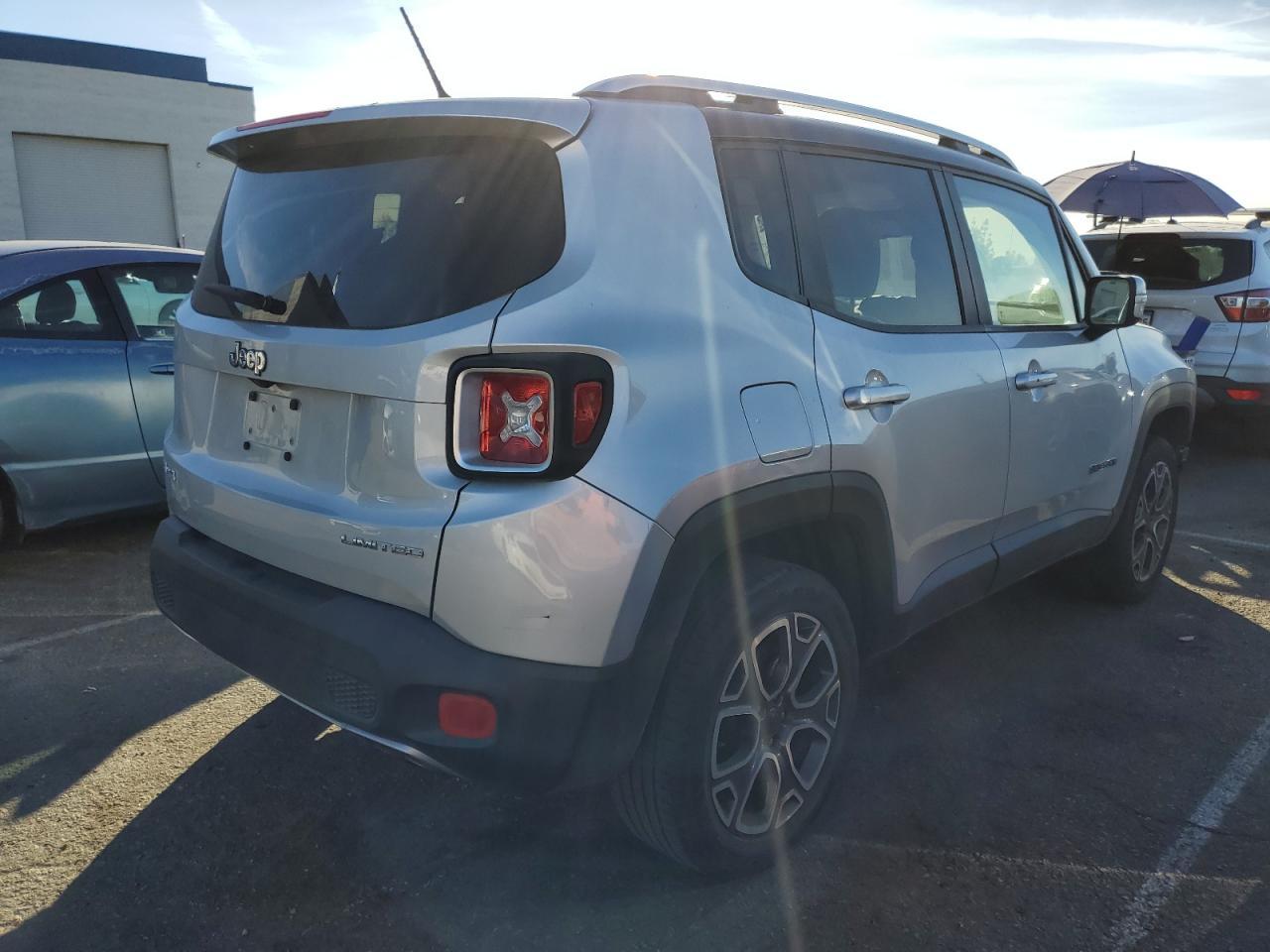 2017 JEEP RENEGADE L - Фото 3