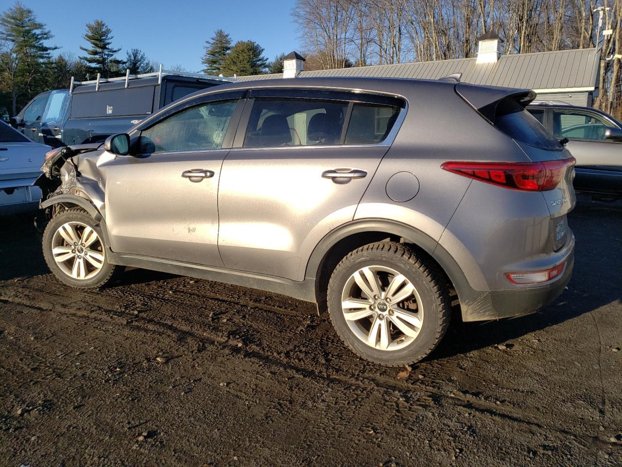 2017 KIA SPORTAGE L - Фото 2
