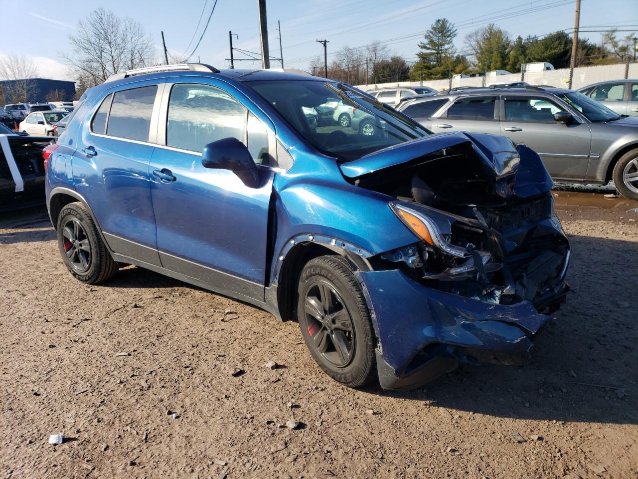 2019 CHEVROLET TRAX 1LT - Фото 4