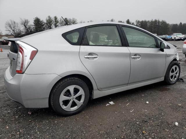 2015 Toyota Prius - Фото 3