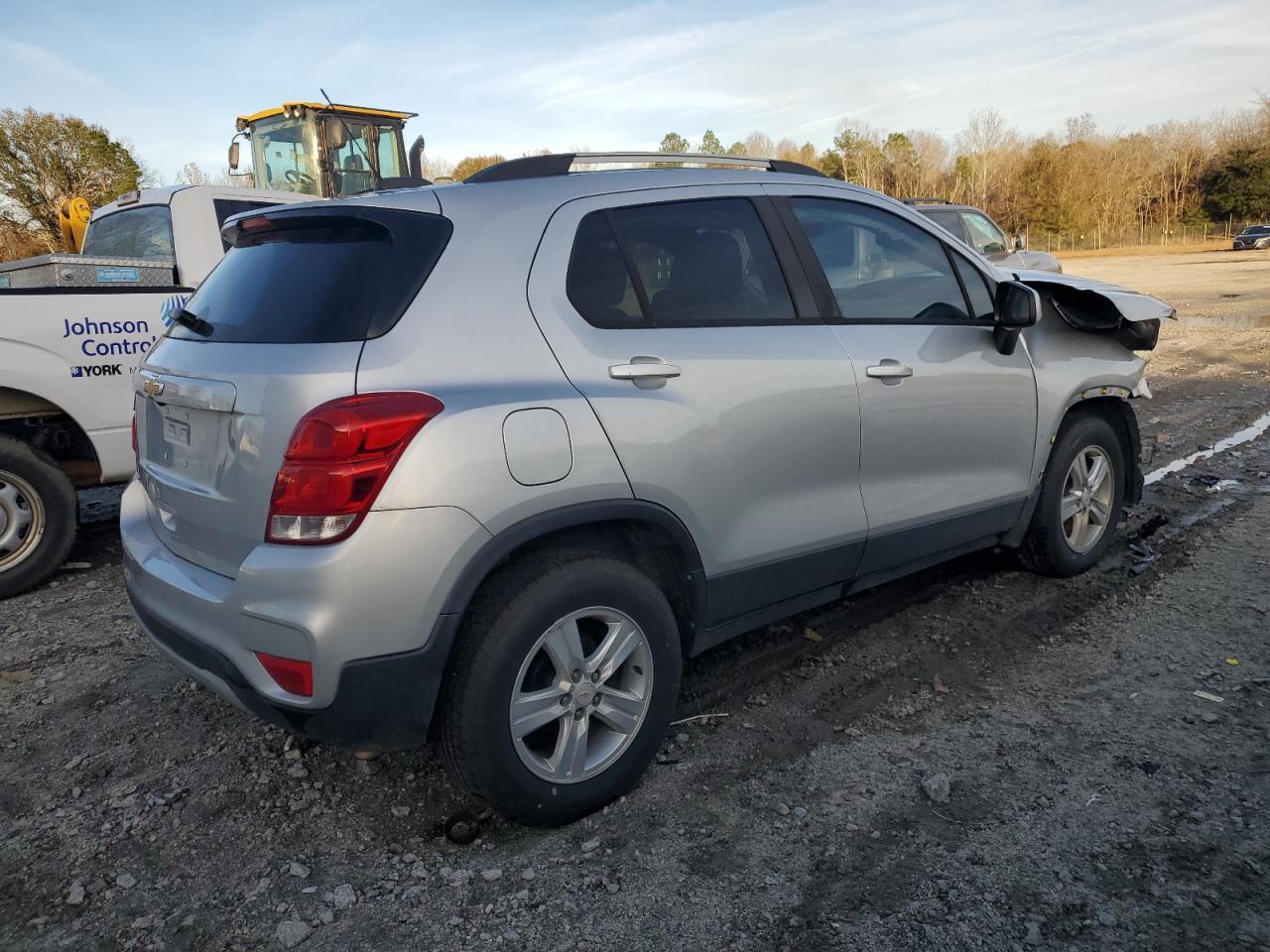 2021 CHEVROLET TRAX 1LT - Image 3
