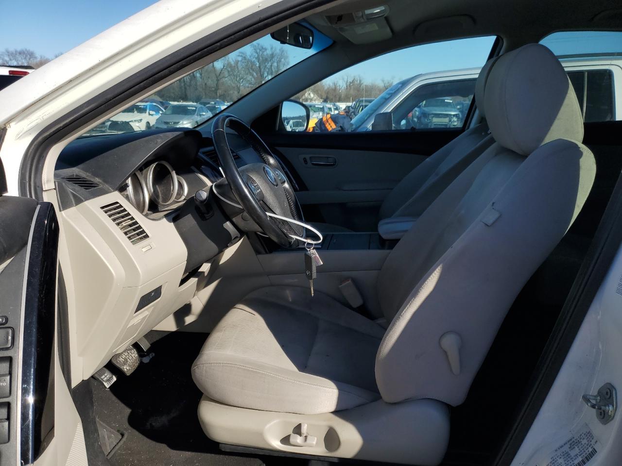 2011 MAZDA CX-9 - Фото 7