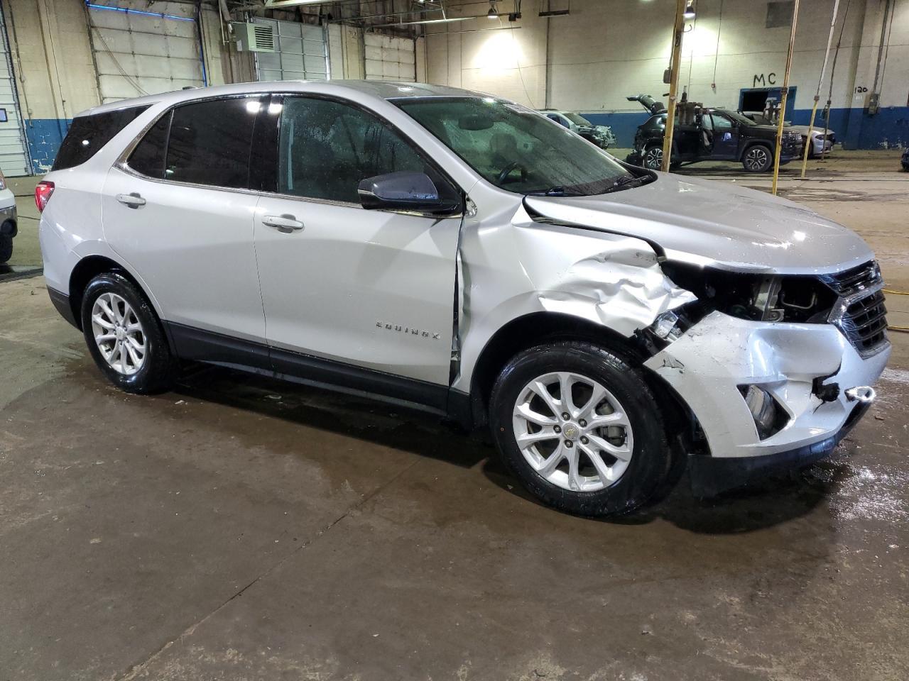 2019 CHEVROLET EQUINOX LT - Фото 4
