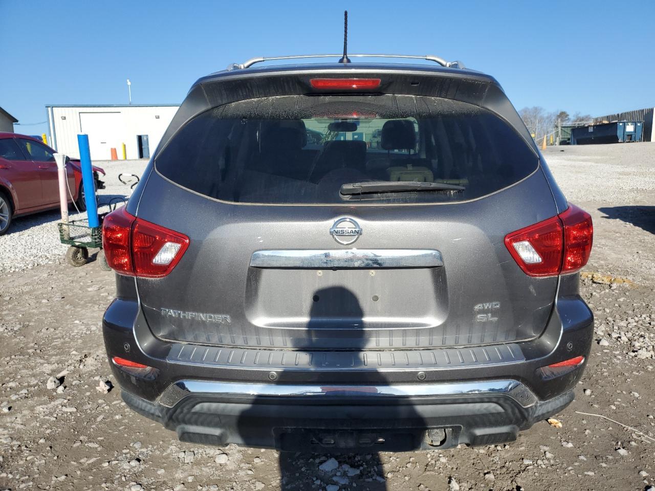 2017 NISSAN PATHFINDER - Image 6
