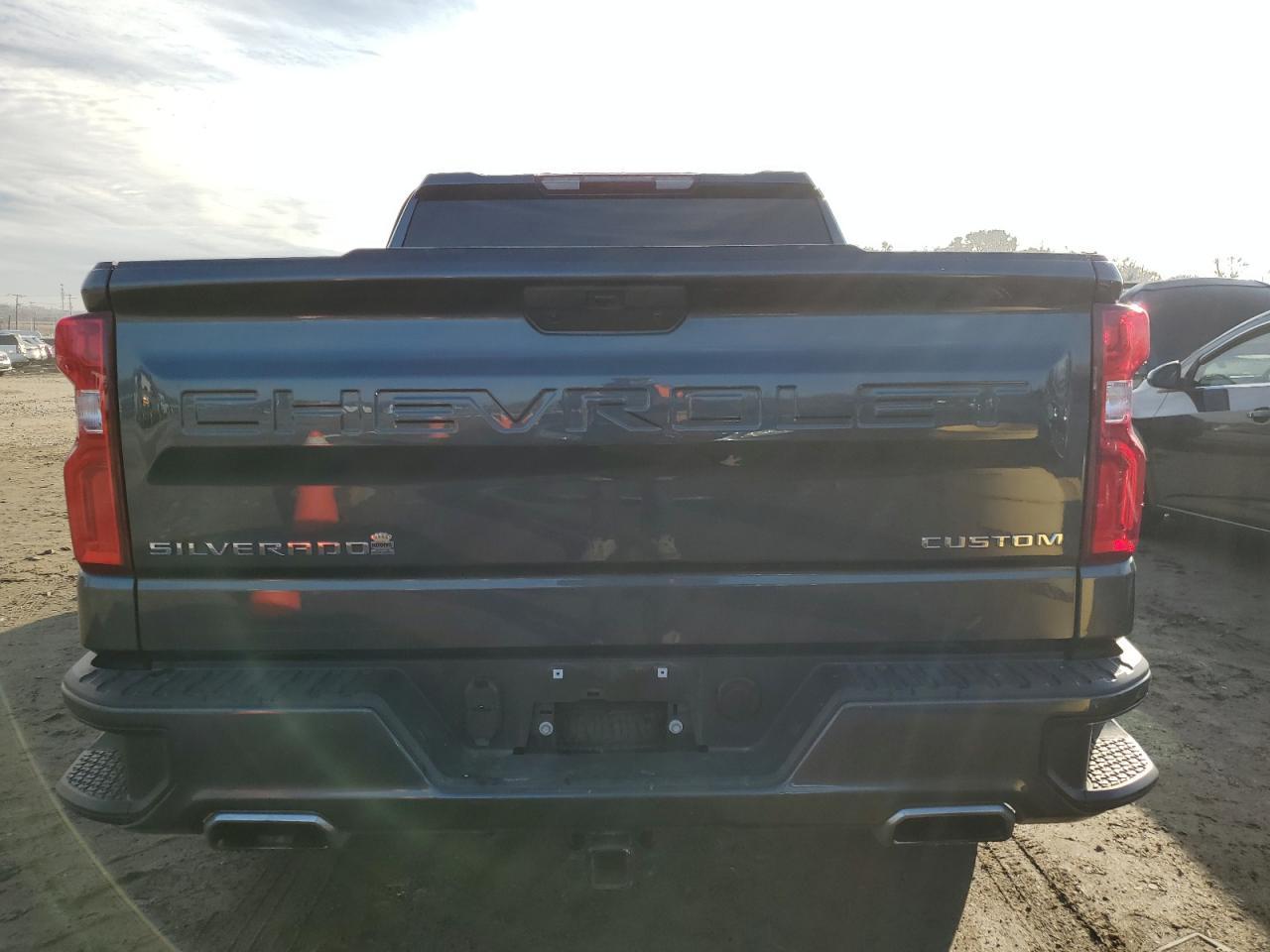 2021 CHEVROLET SILVERADO - Фото 6