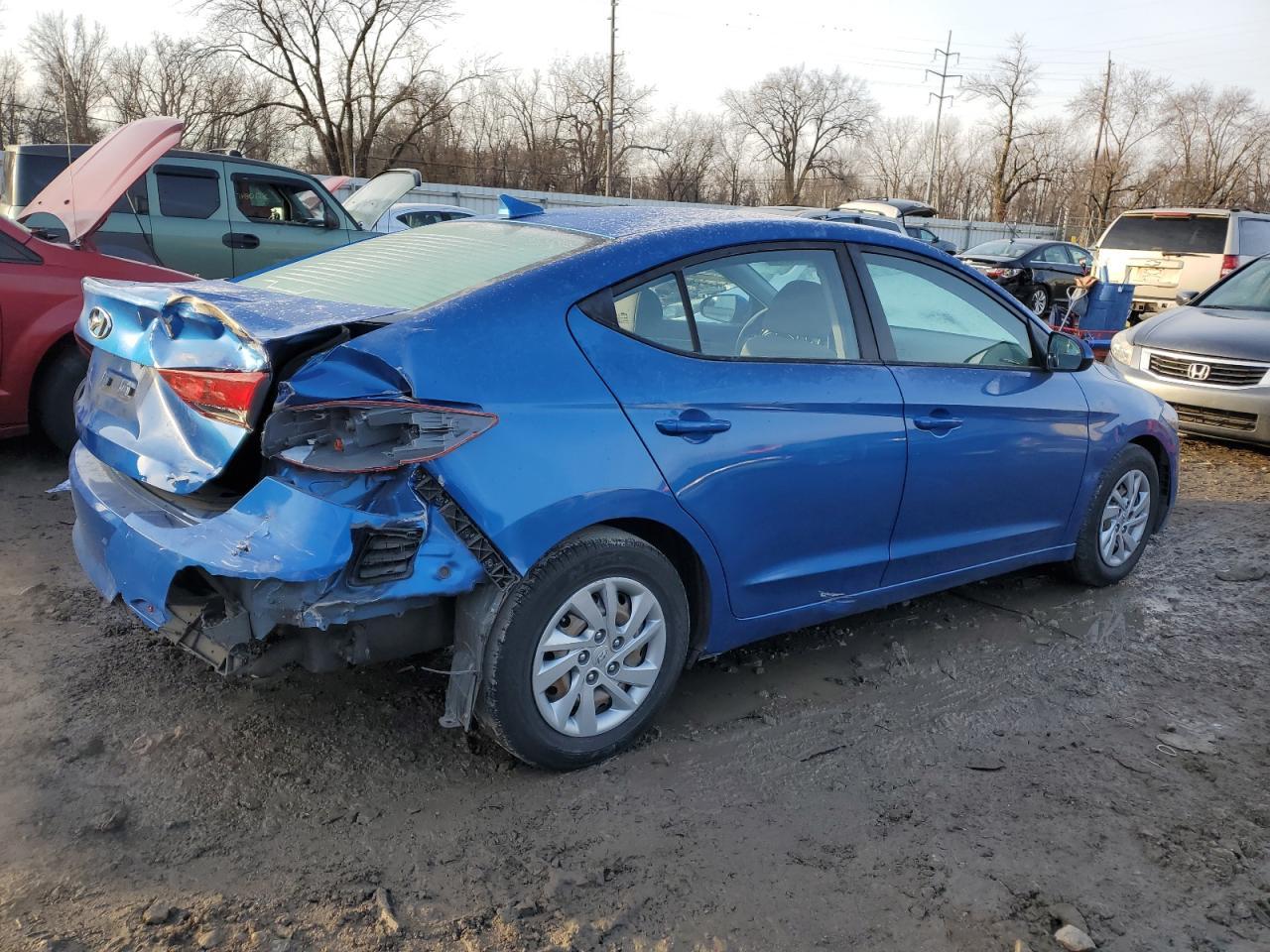 2017 HYUNDAI ELANTRA SE - Image 3