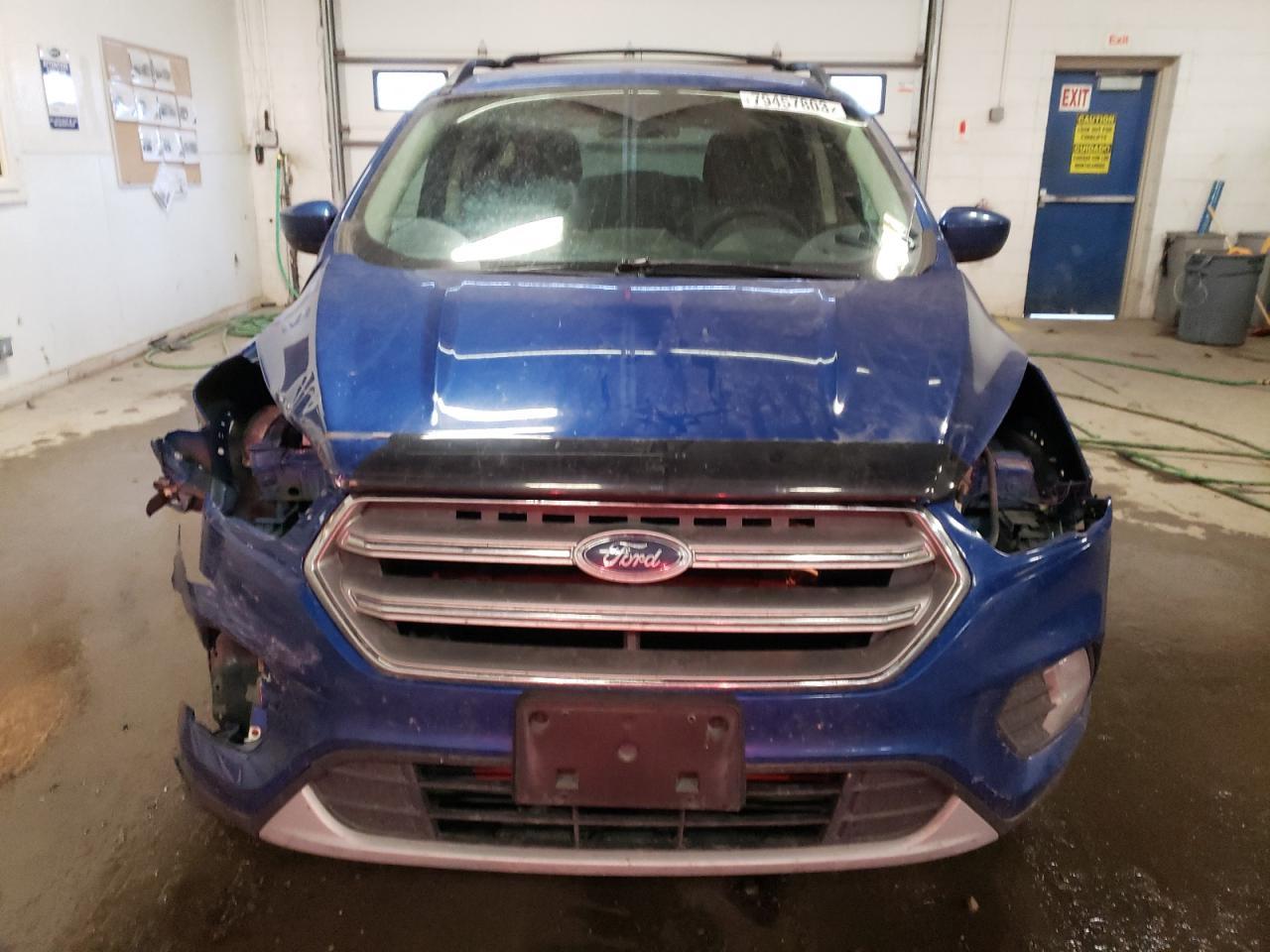 2017 FORD ESCAPE SE - Image 5