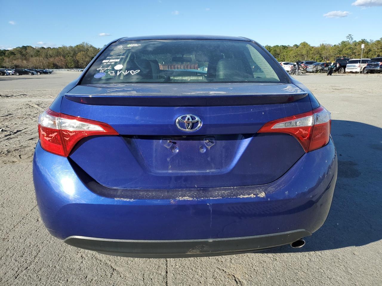 2015 TOYOTA COROLLA L - Image 6