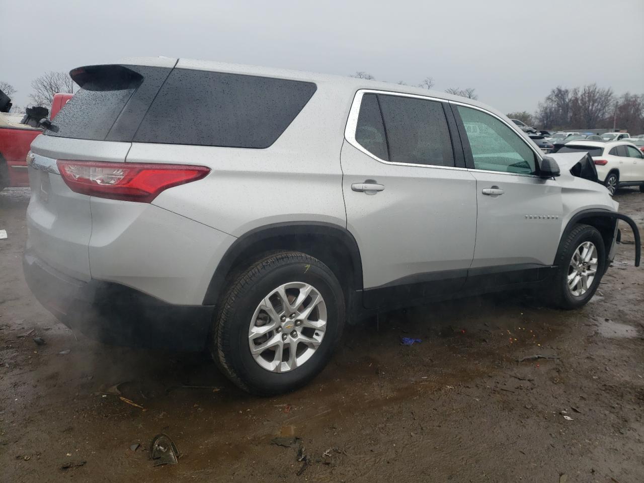 2020 CHEVROLET TRAVERSE L - Фото 3