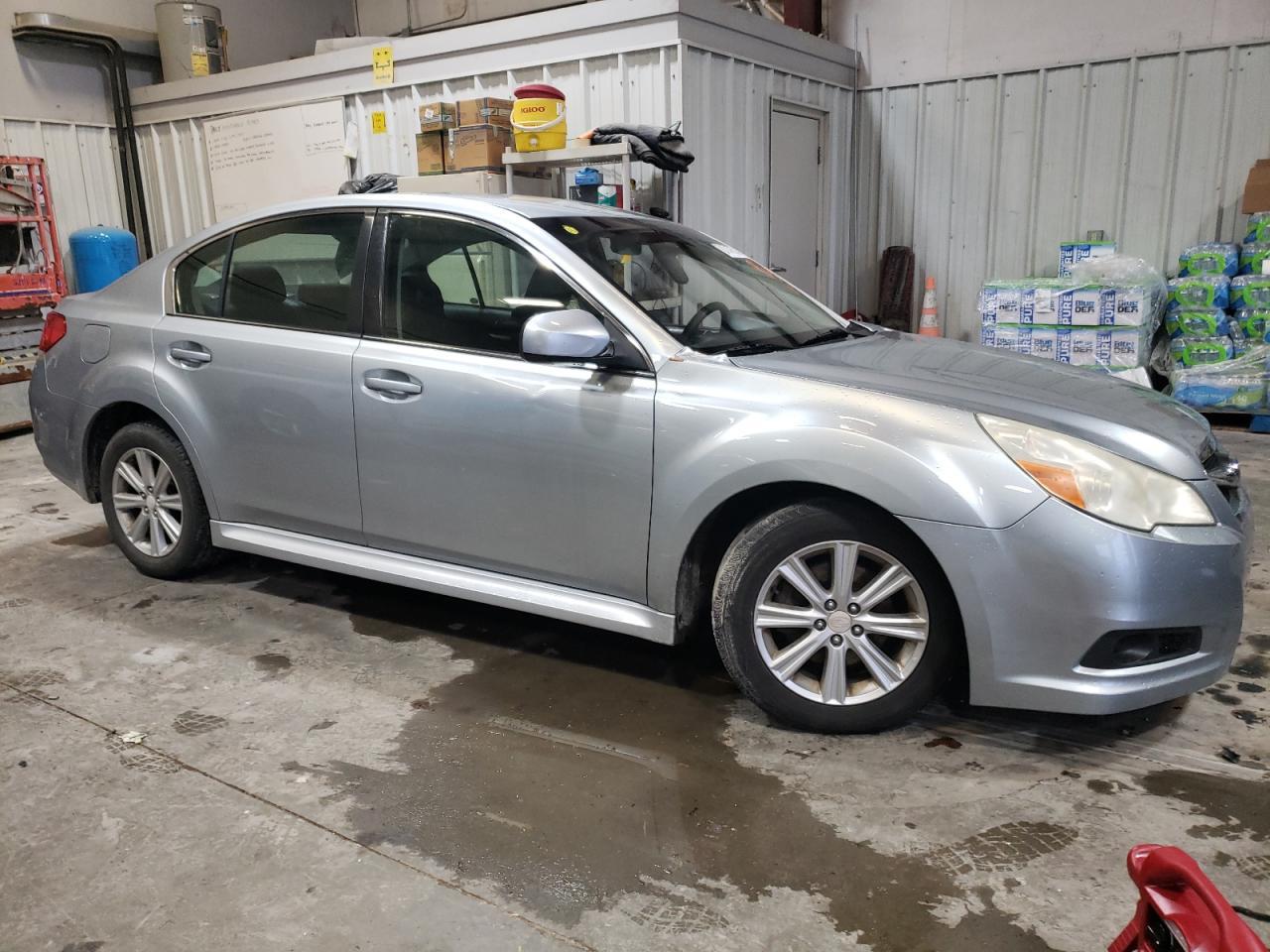 2012 SUBARU LEGACY 2.5 - Image 4