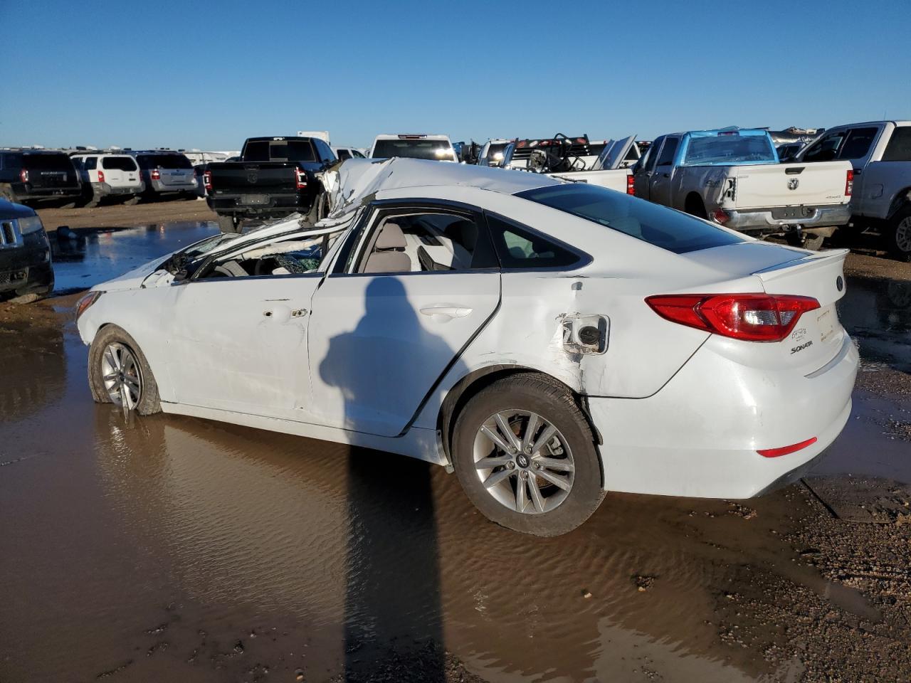 2017 HYUNDAI SONATA SE - Image 2