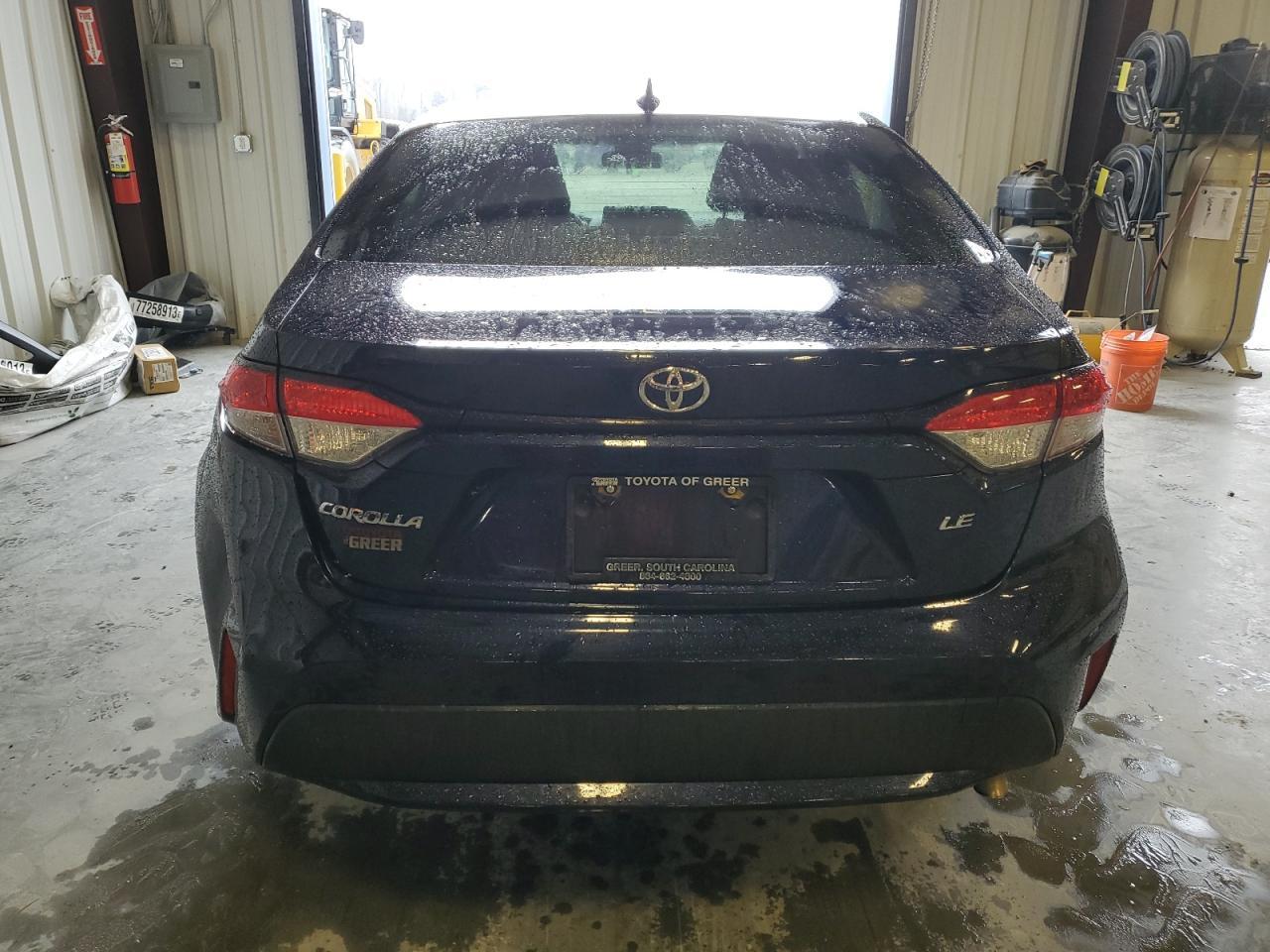 2021 TOYOTA COROLLA LE - Фото 6