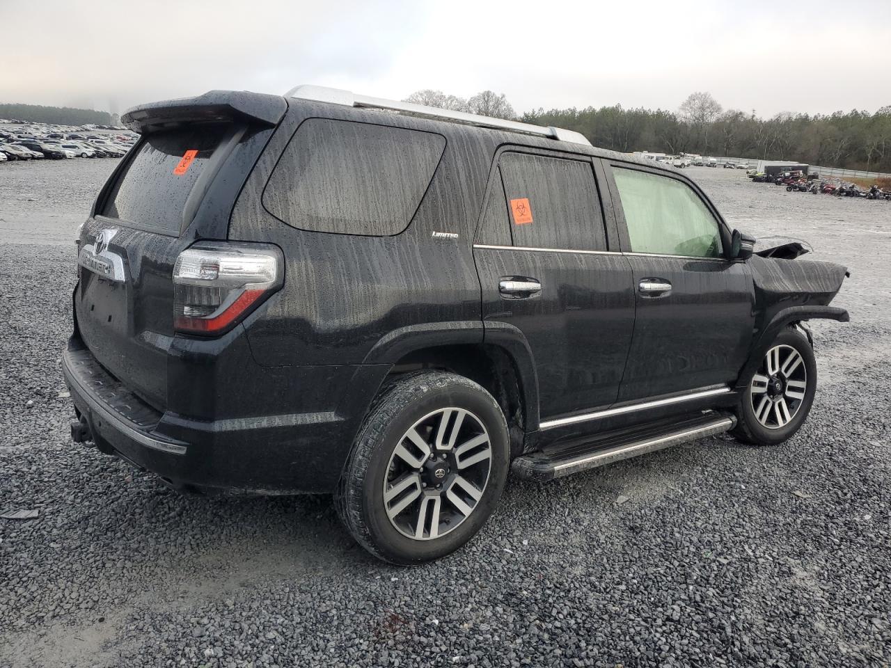 2019 TOYOTA 4RUNNER SR - Image 3
